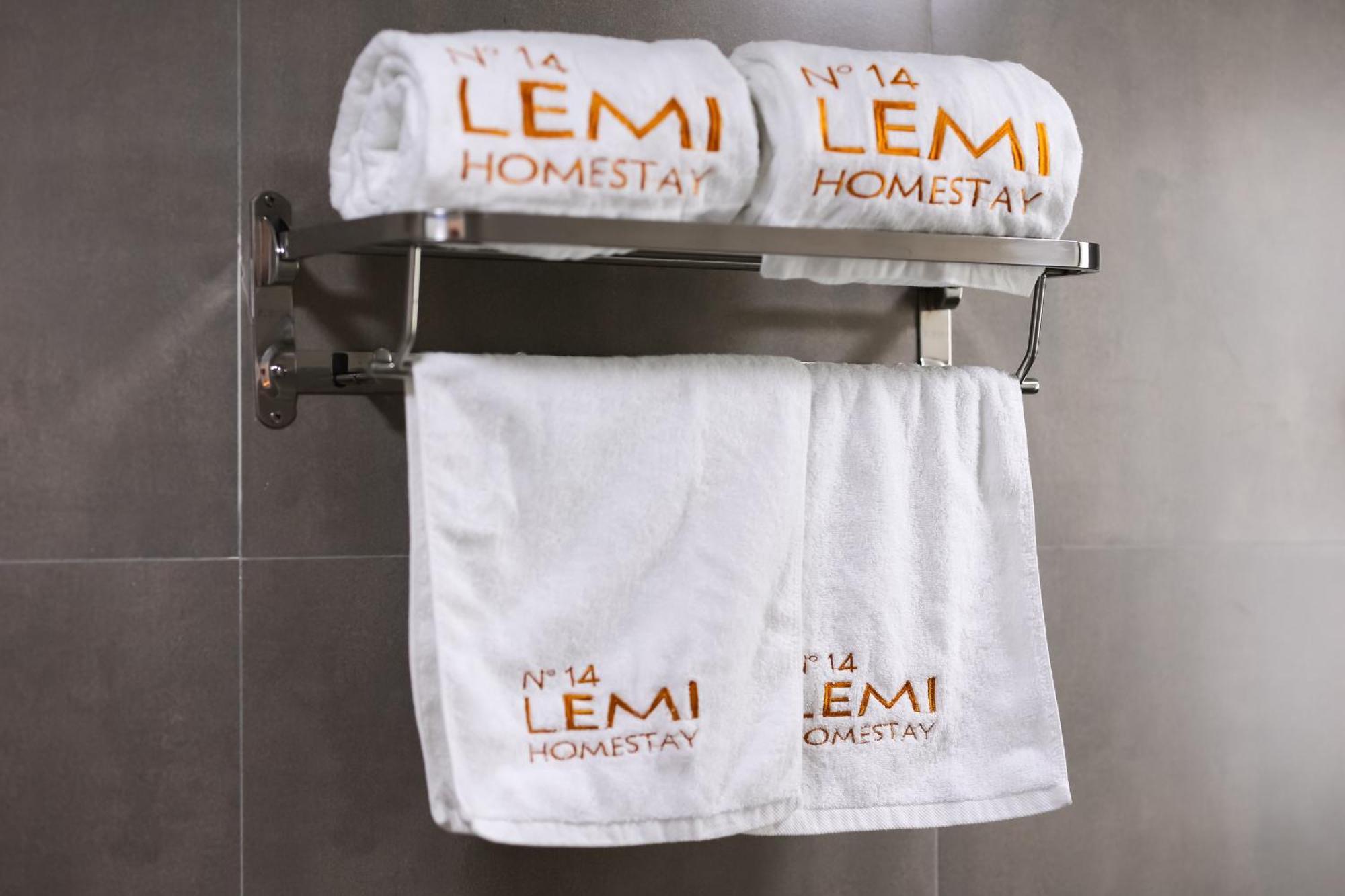 Lemi - Homestay In Hue Bagian luar foto
