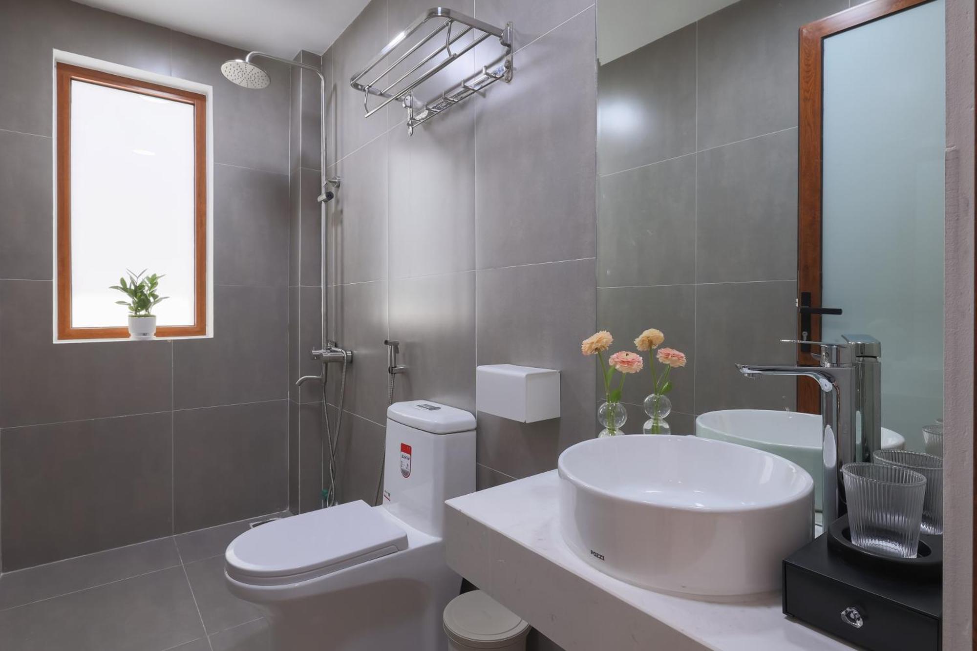 Lemi - Homestay In Hue Bagian luar foto